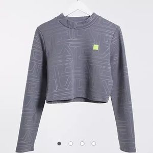 Fila all over logo, long sleeve crop top in gray, brand new, never worn